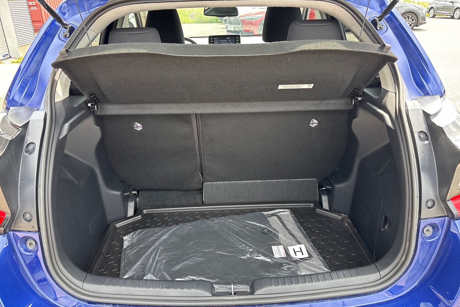 TOYOTA YARIS 2023