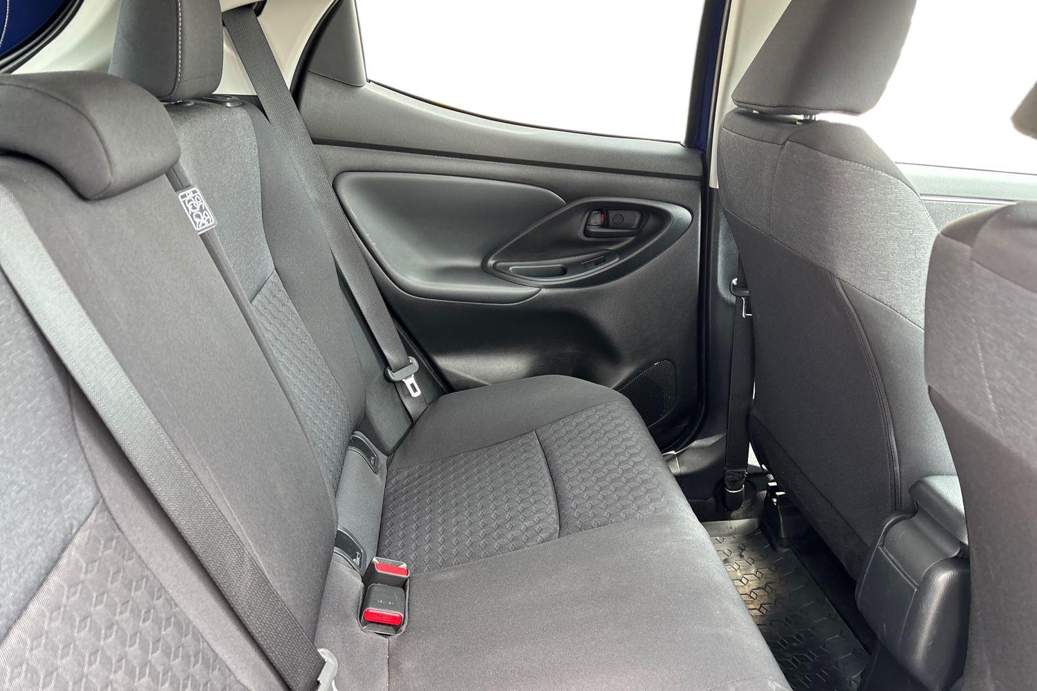 TOYOTA YARIS 2023
