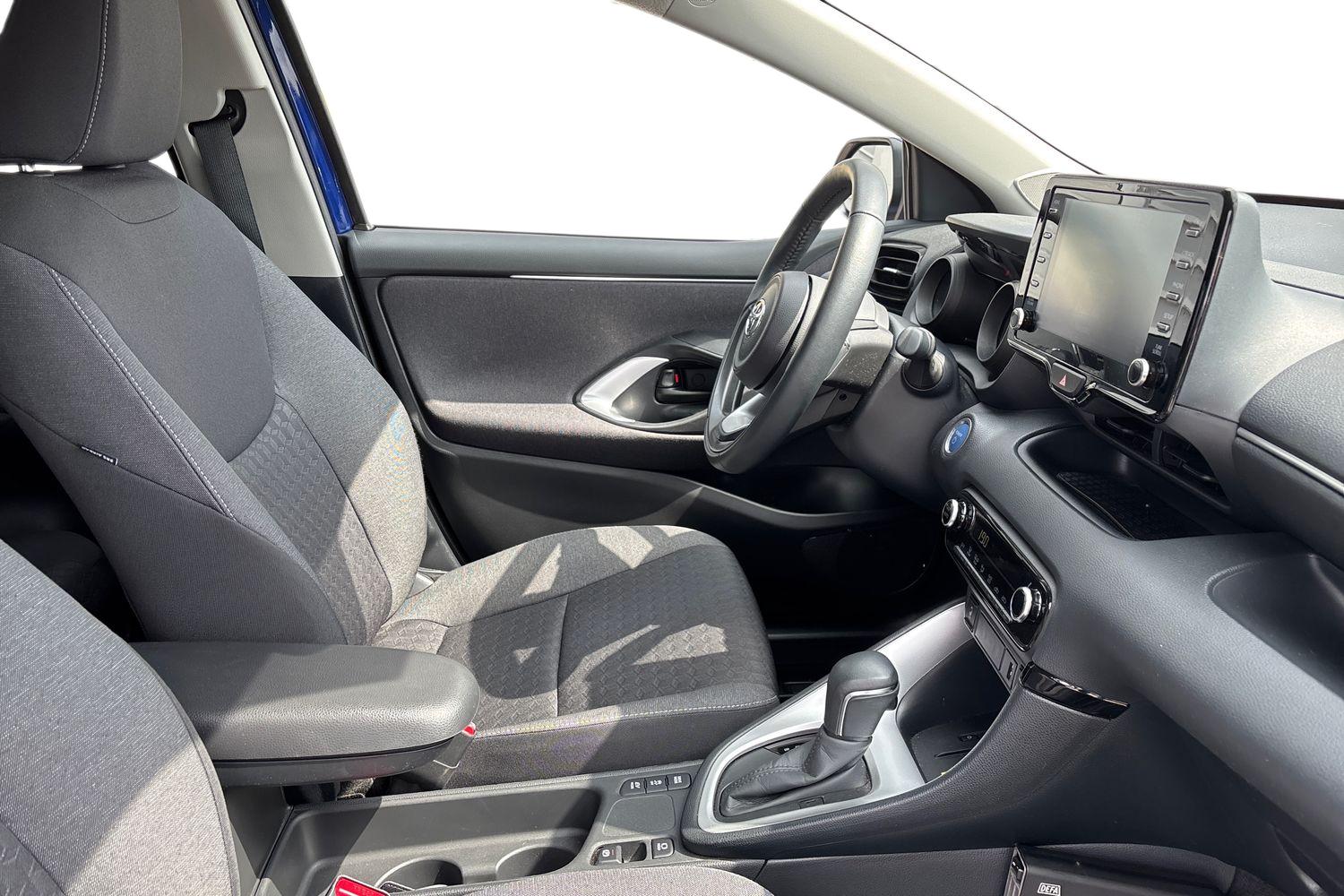 TOYOTA YARIS 2023