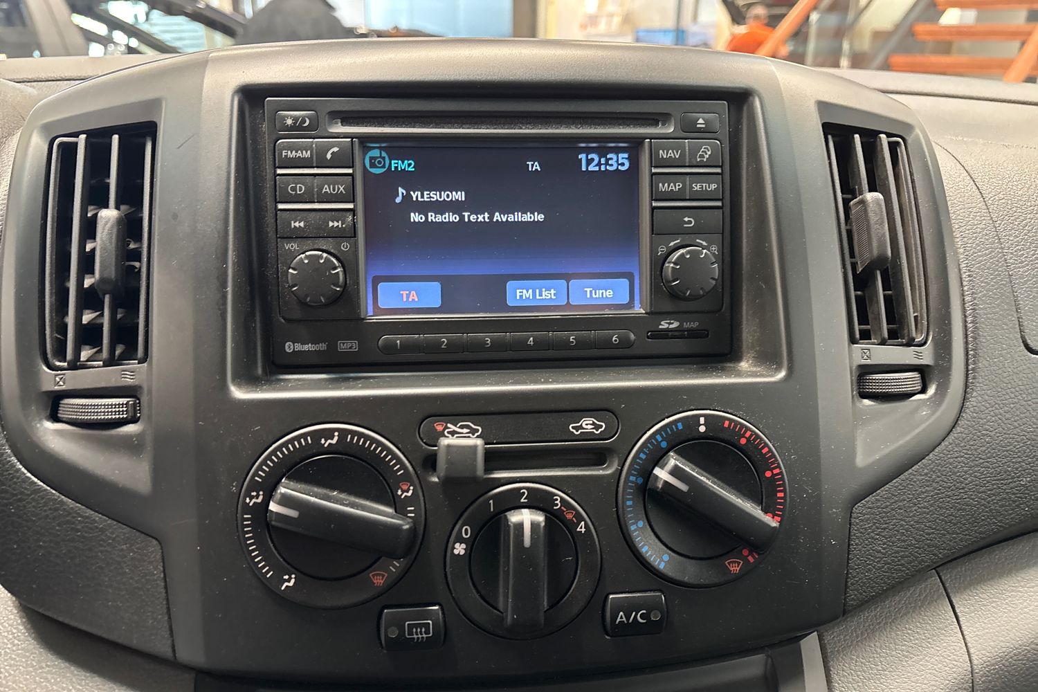 Nissan NV200 2017