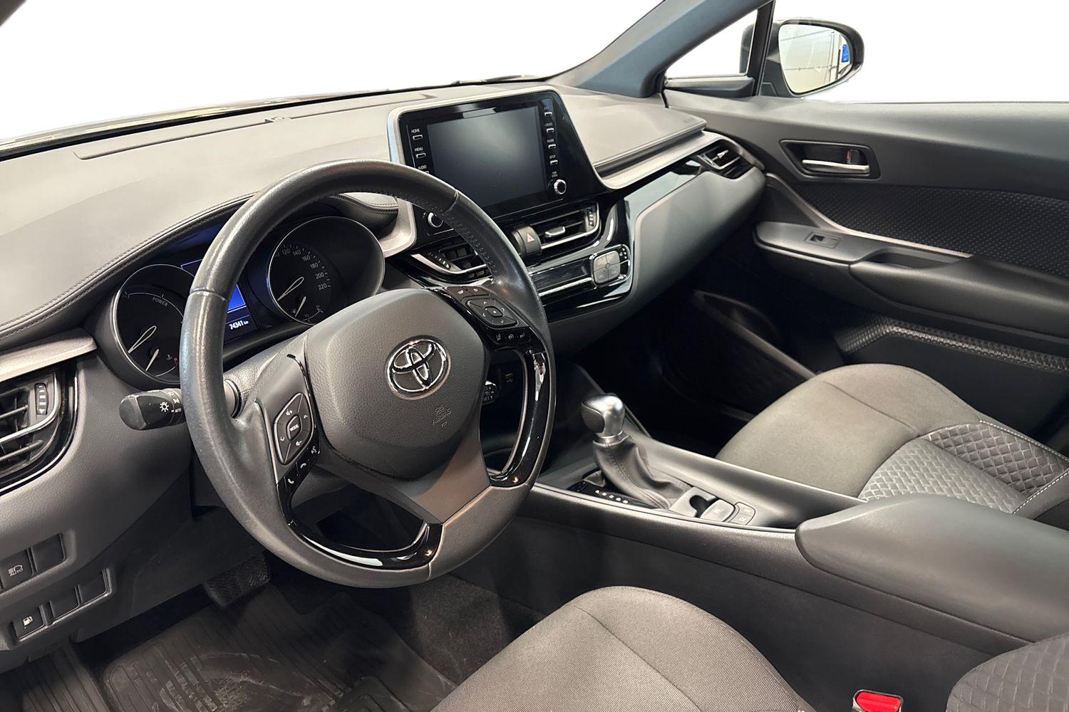 TOYOTA C-HR 2020