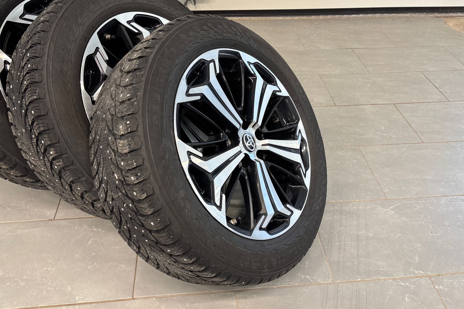 Toyota RAV4 Plug-in 2021