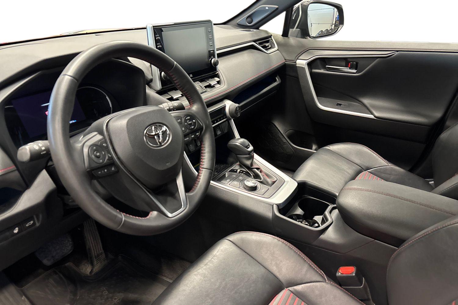 Toyota RAV4 Plug-in 2021