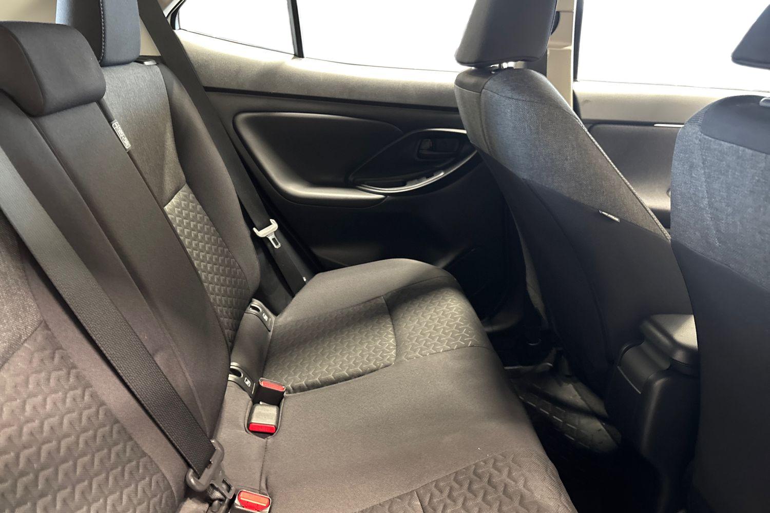 TOYOTA Yaris Cross 2024