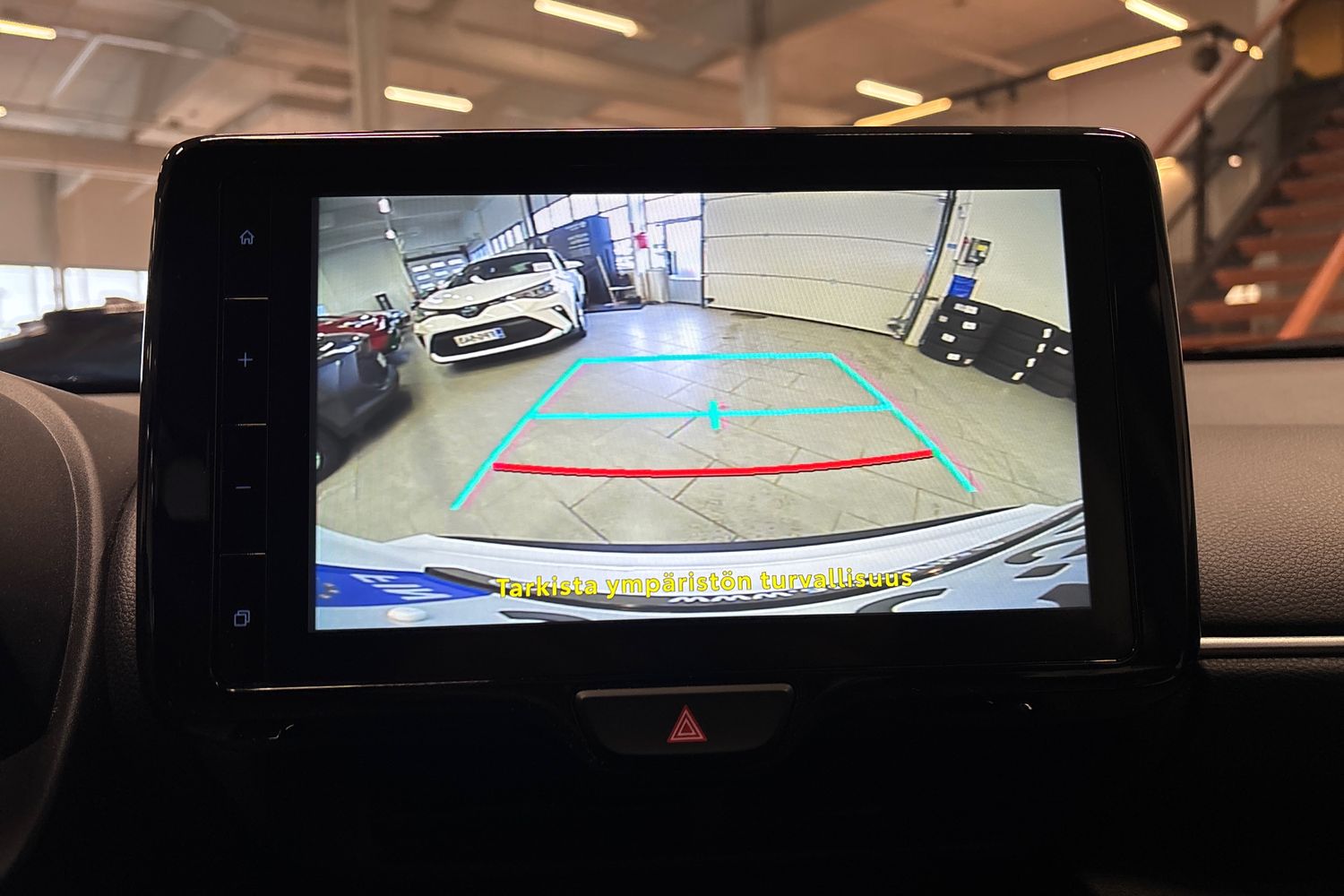 TOYOTA Yaris Cross 2024