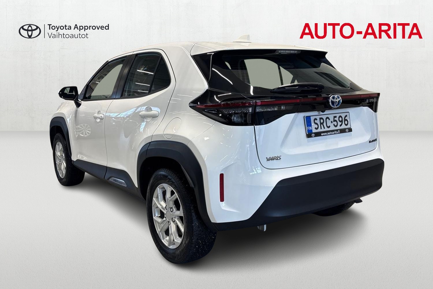 TOYOTA Yaris Cross 2024