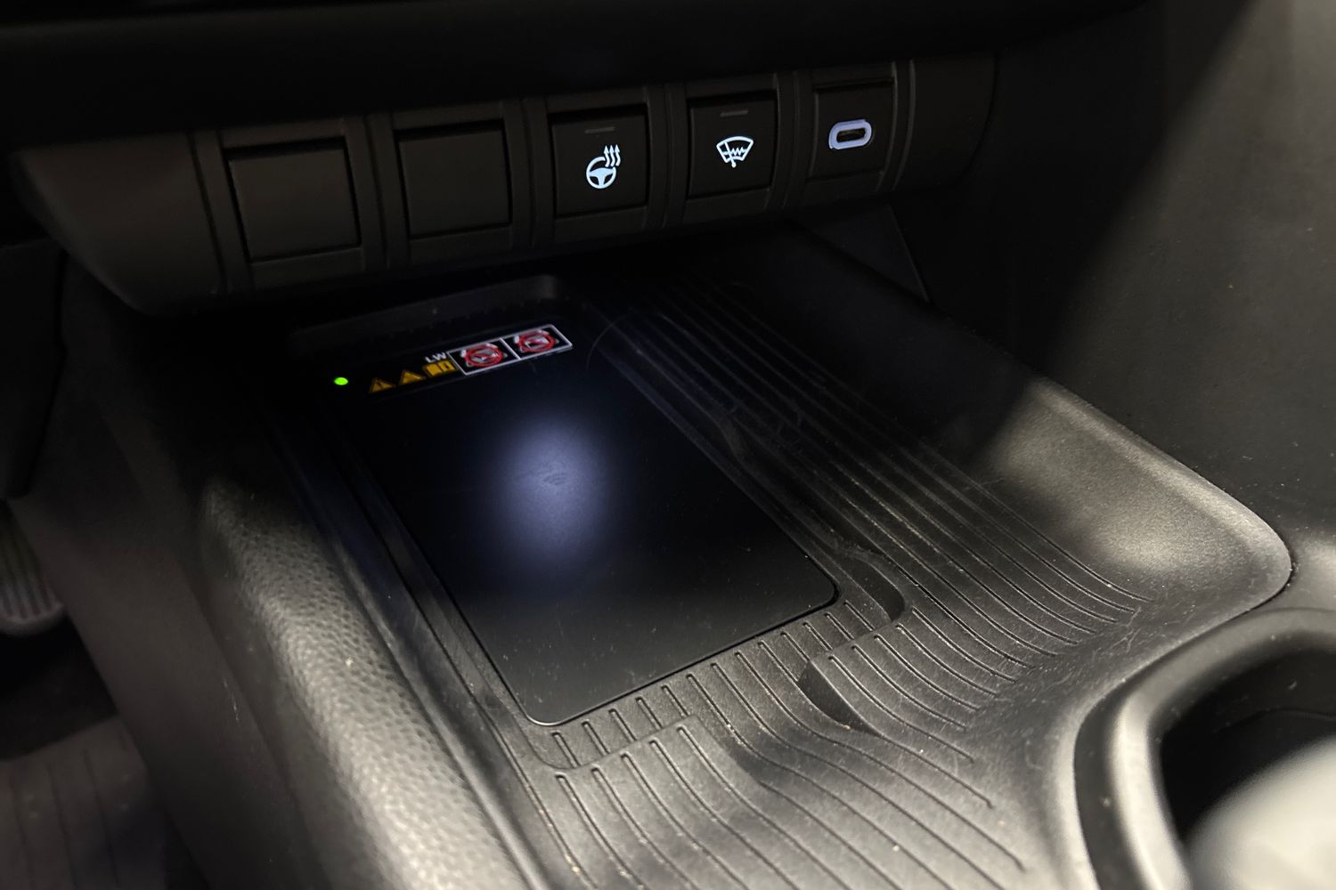 TOYOTA C-HR 2024