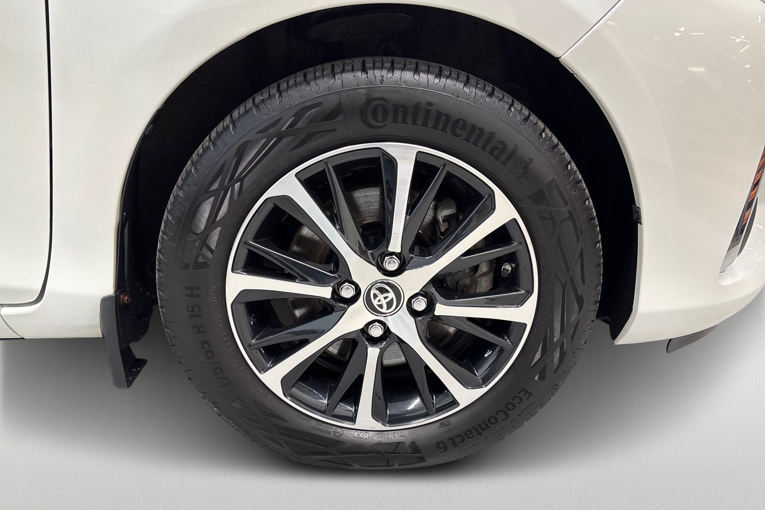 Toyota Yaris 2019