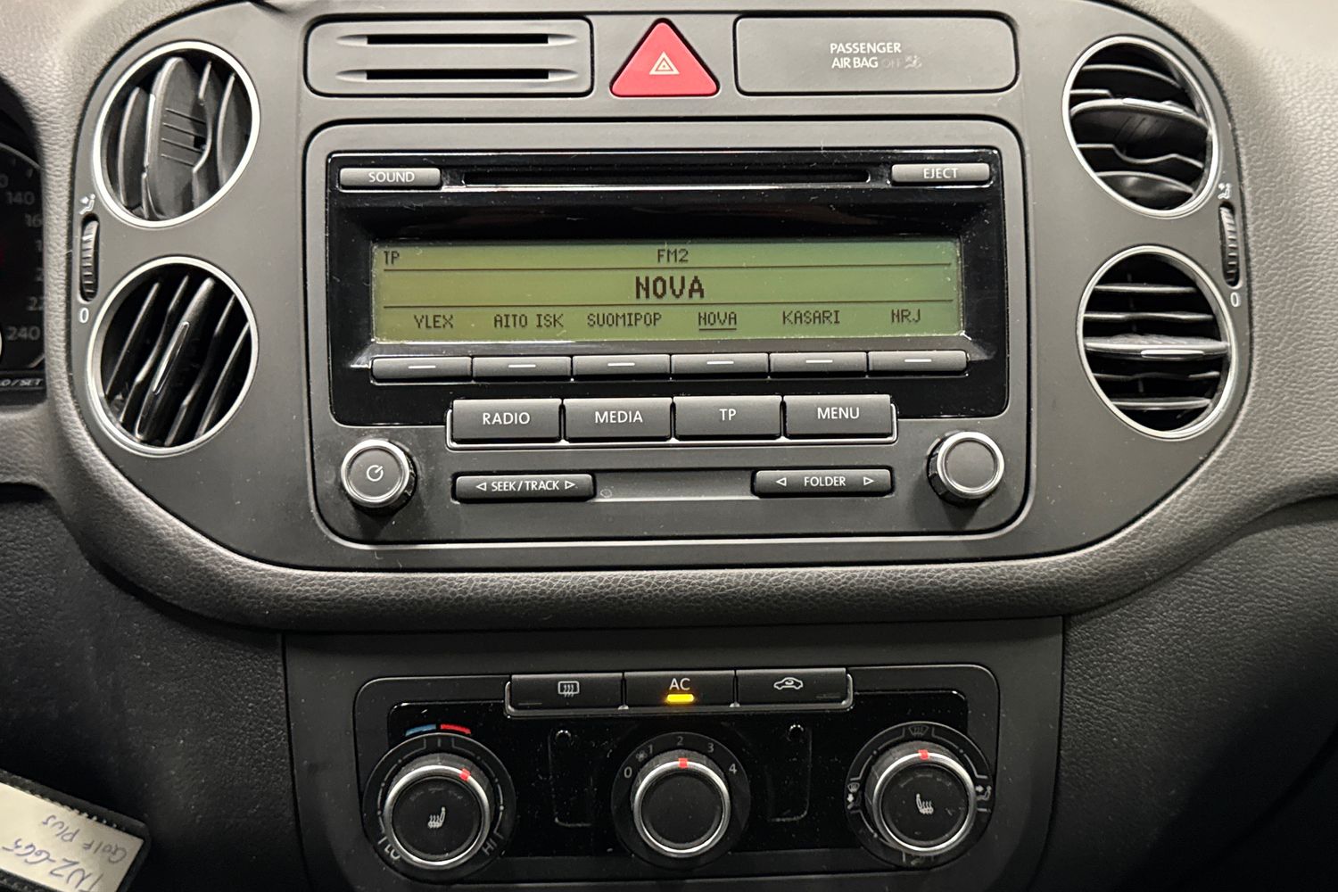 VOLKSWAGEN Golf Plus 2011