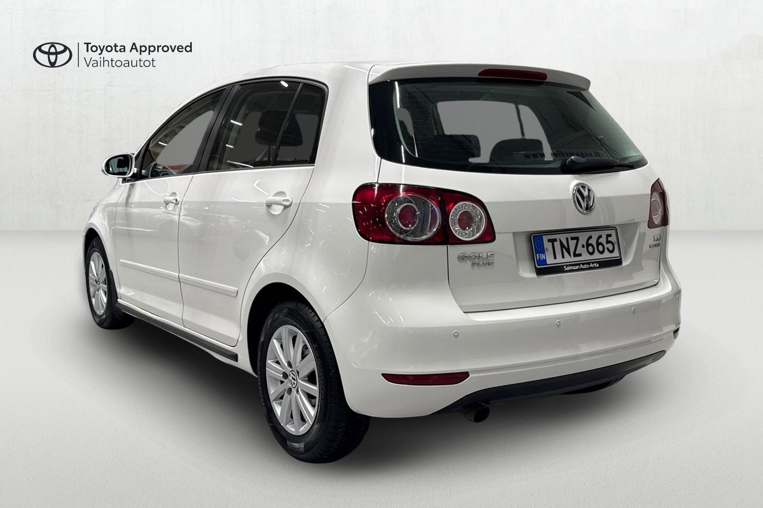 VOLKSWAGEN Golf Plus 2011