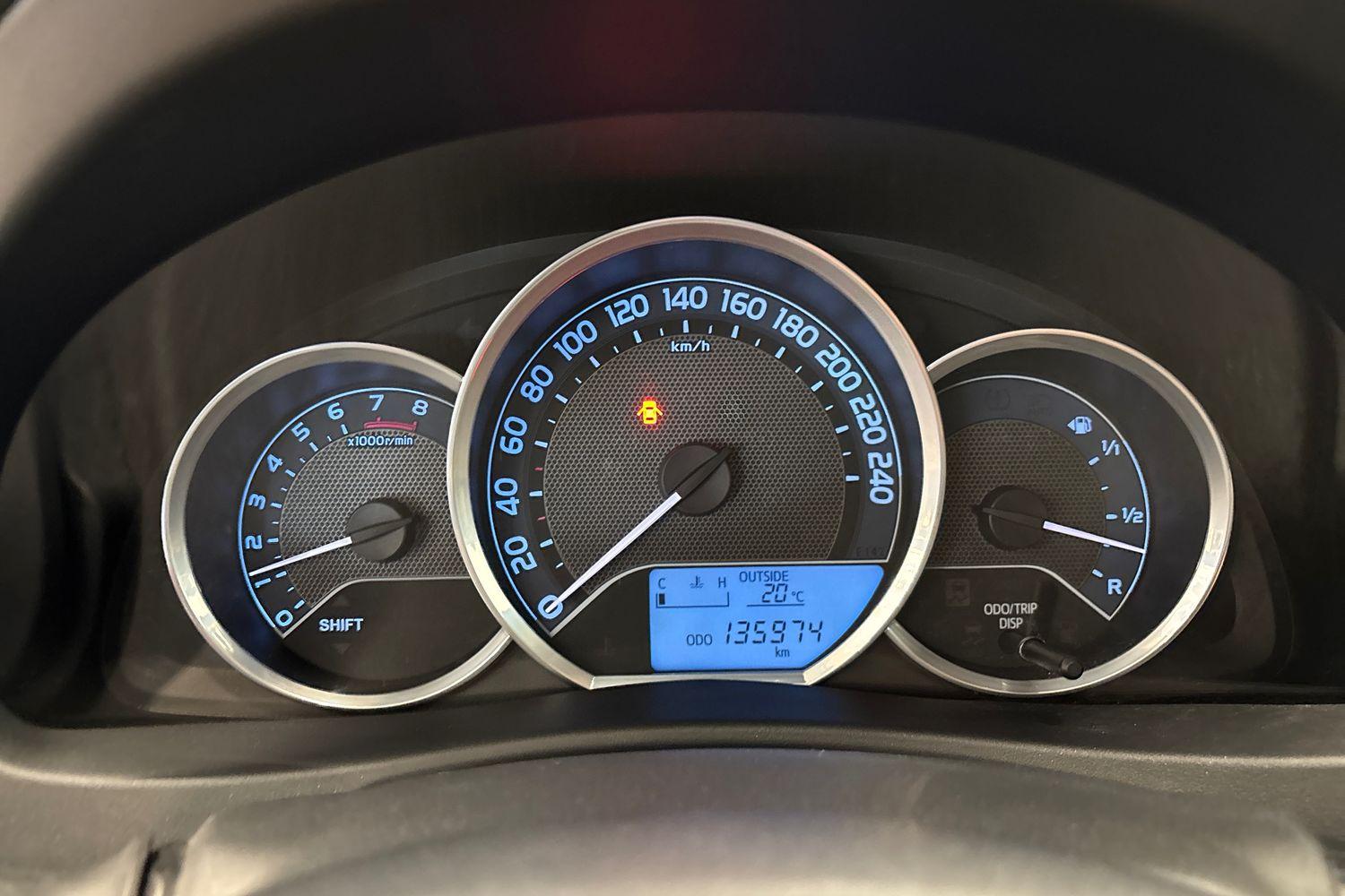 TOYOTA AURIS 2014