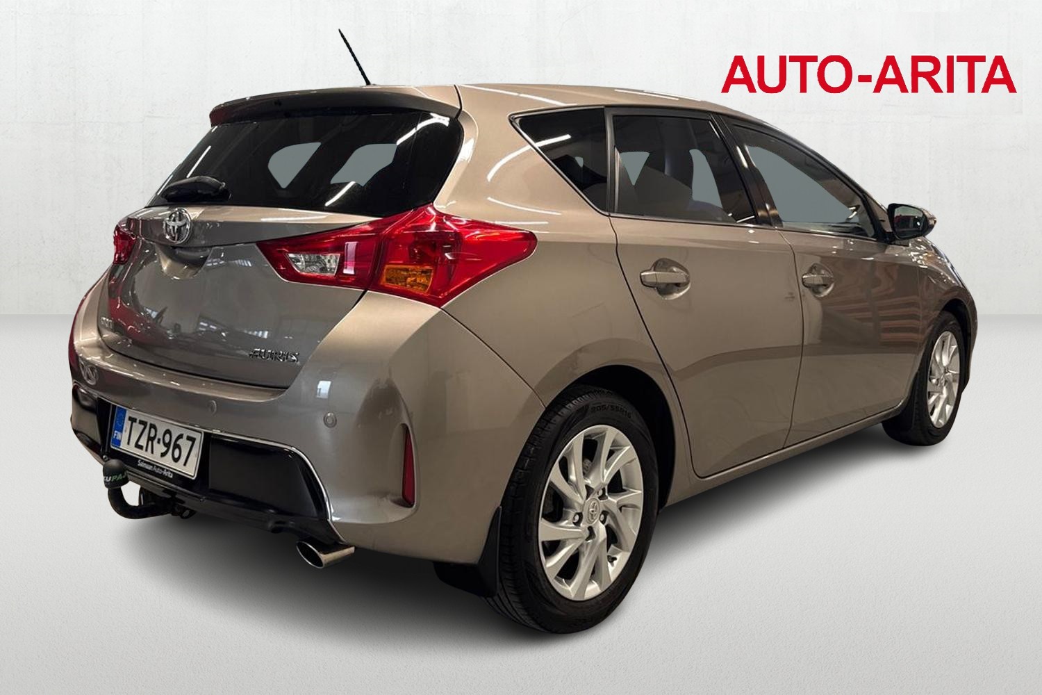 TOYOTA AURIS 2015