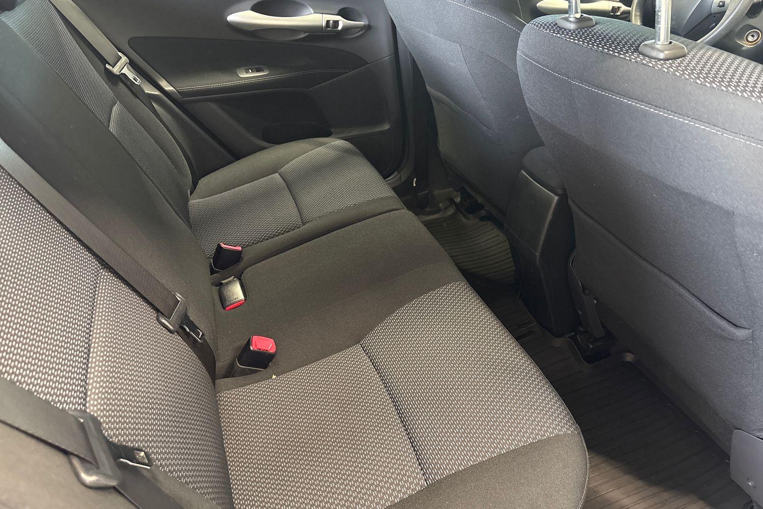 TOYOTA AURIS 2011