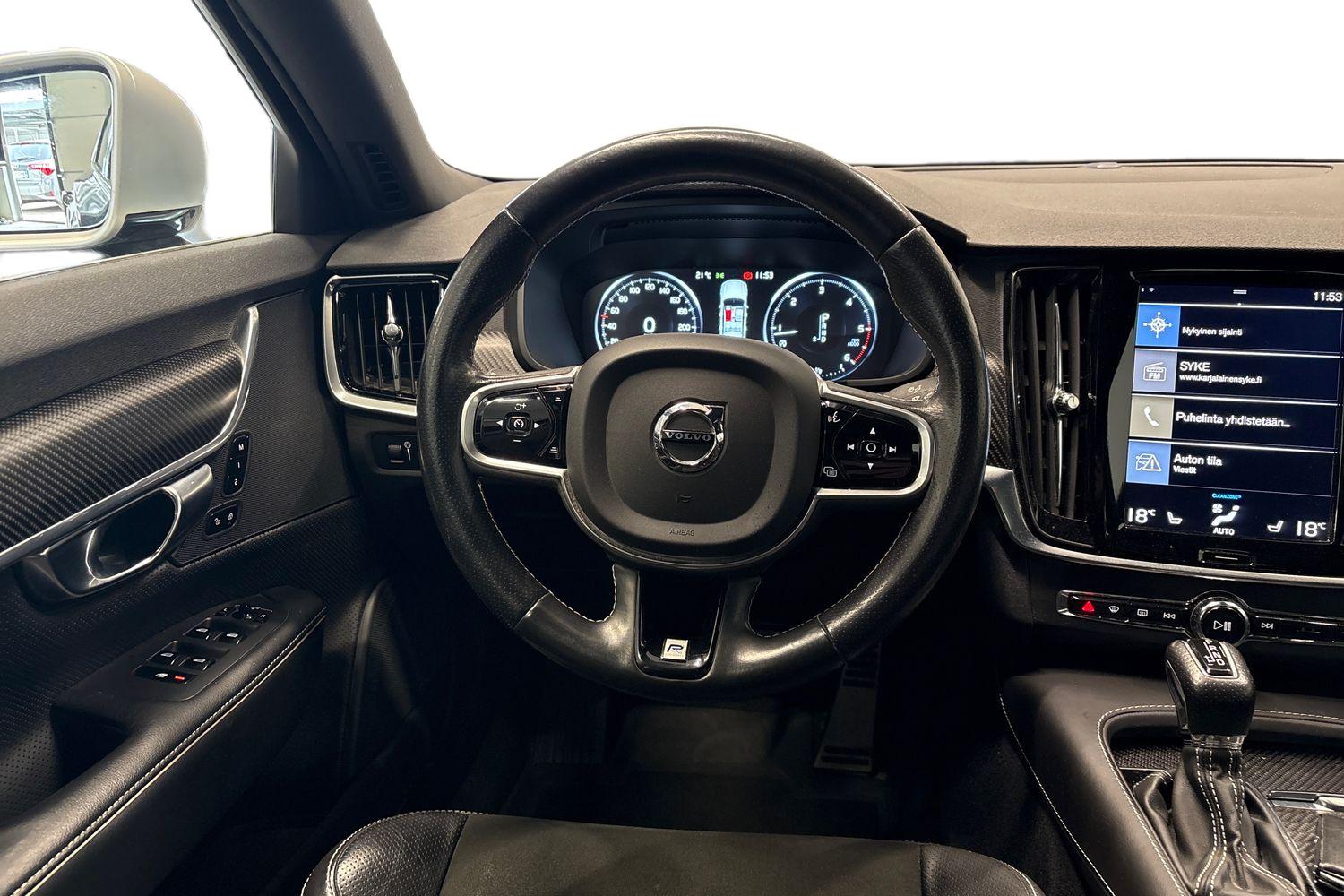 VOLVO S90 2017