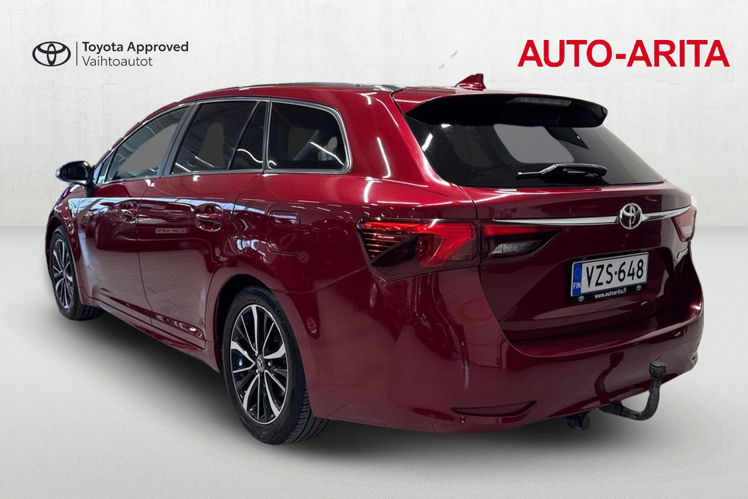 TOYOTA AVENSIS 2018