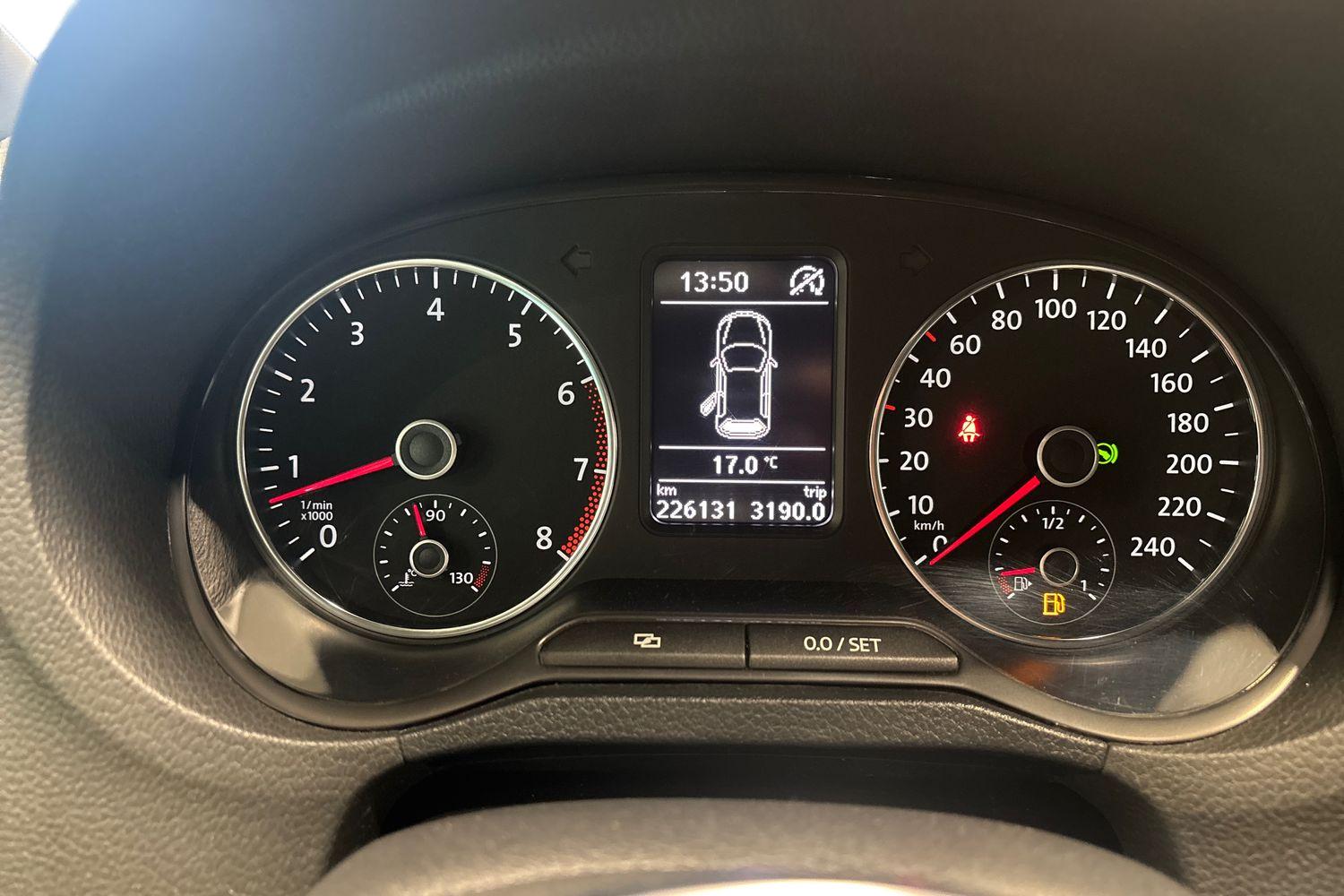 VOLKSWAGEN POLO 2013