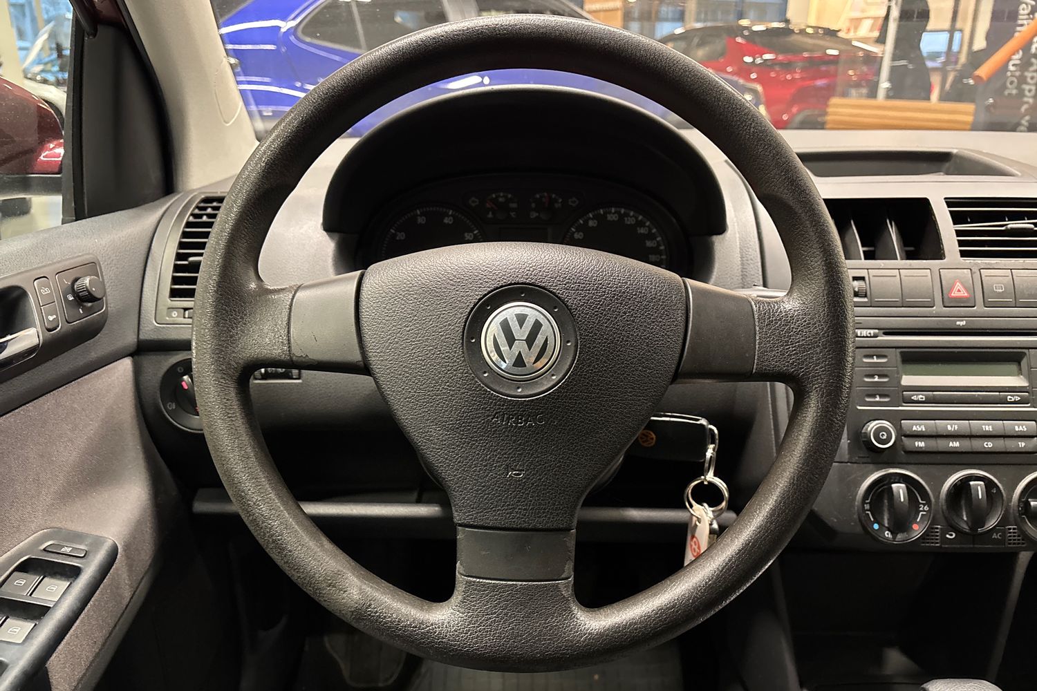 VOLKSWAGEN POLO 2009