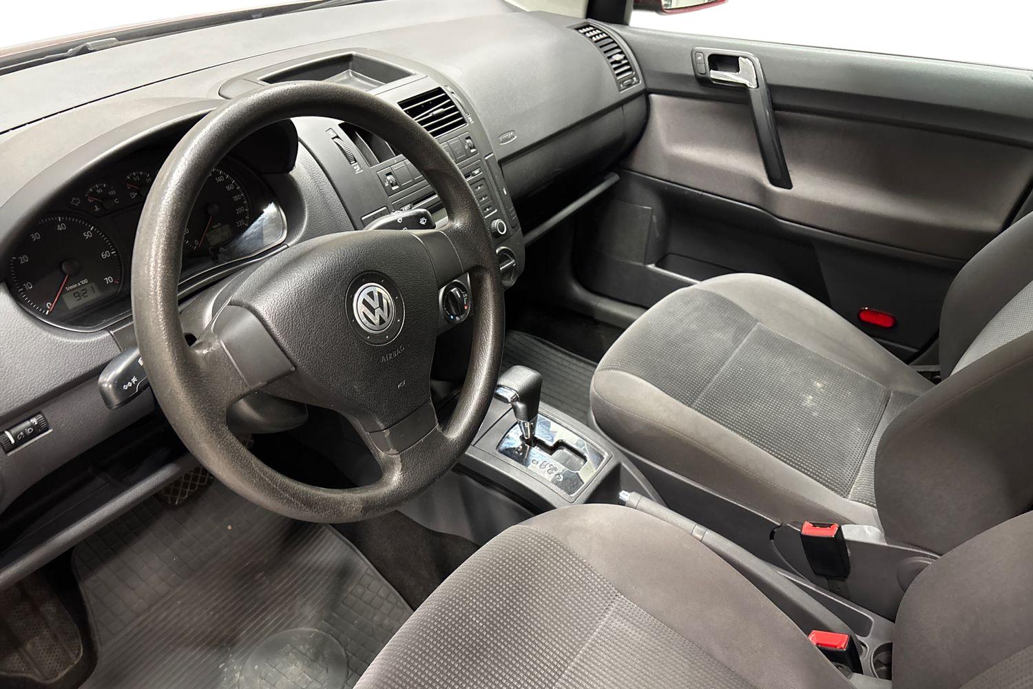 VOLKSWAGEN POLO 2009