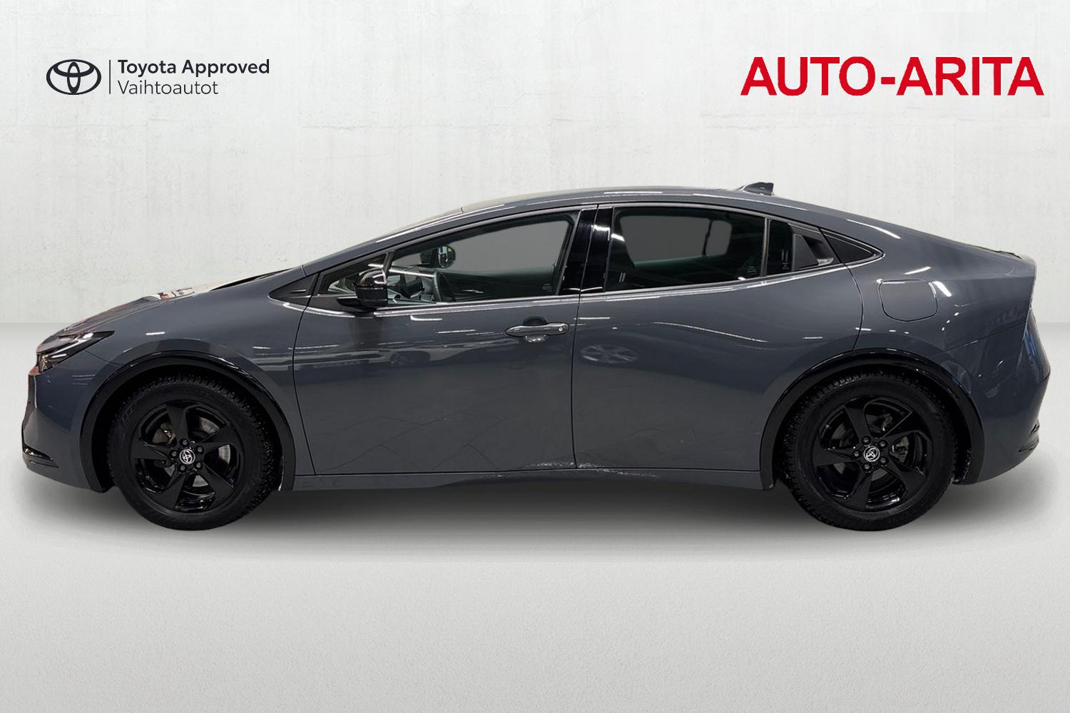 Toyota Prius Plug-in 2024