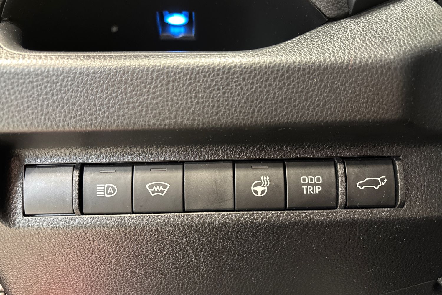 Toyota RAV4 Plug-in 2024