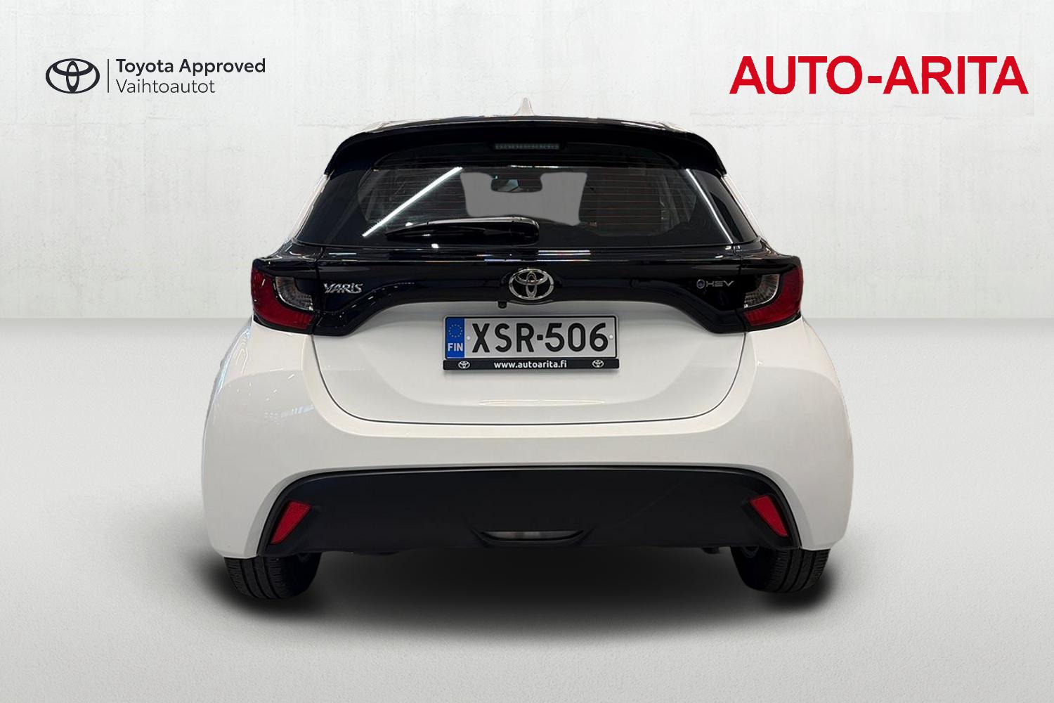 Toyota Yaris 2024