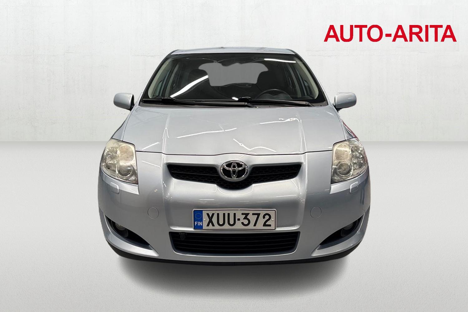 Toyota Auris 2010