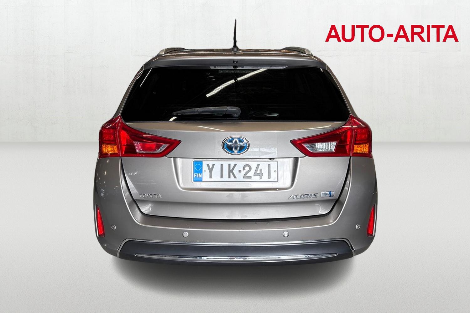 TOYOTA AURIS 2013