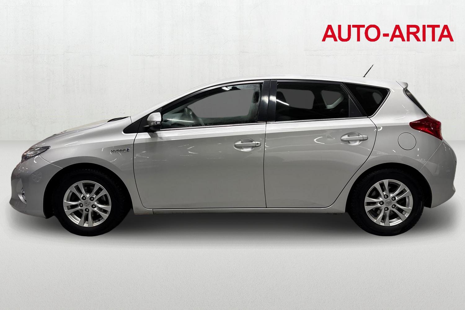 Toyota Auris 2013