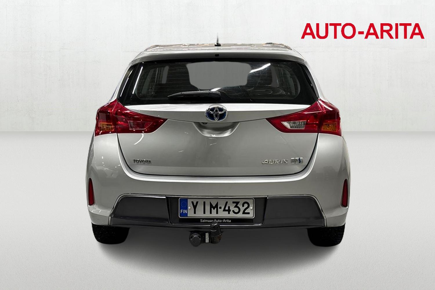 Toyota Auris 2013