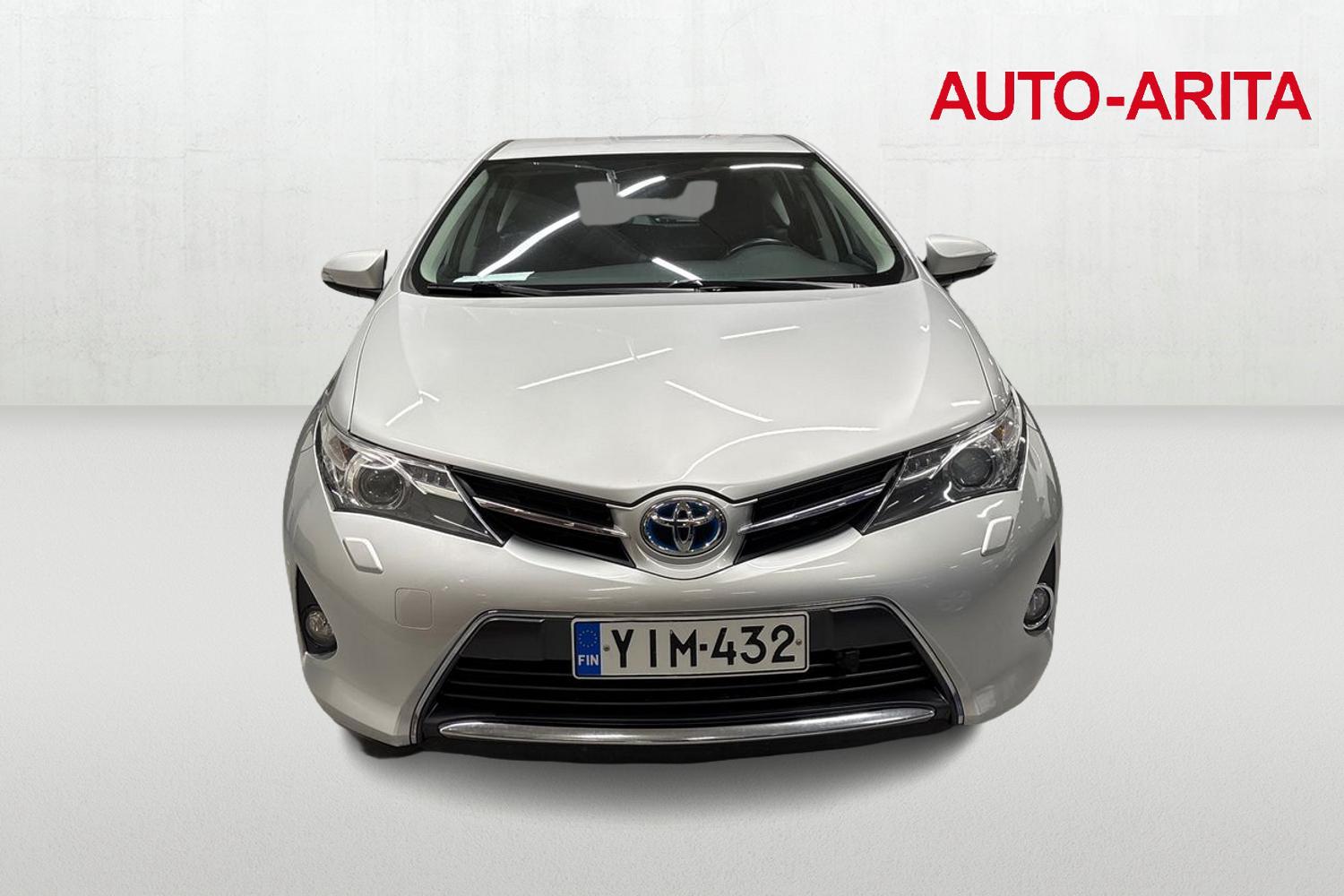 Toyota Auris 2013