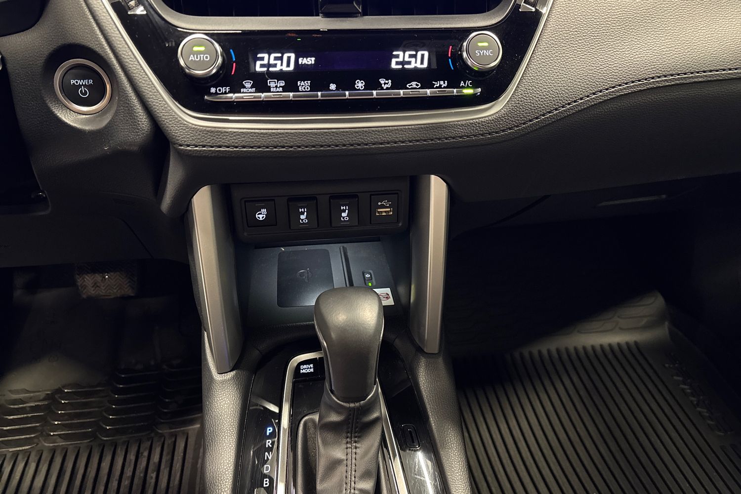 Toyota Corolla Cross 2023