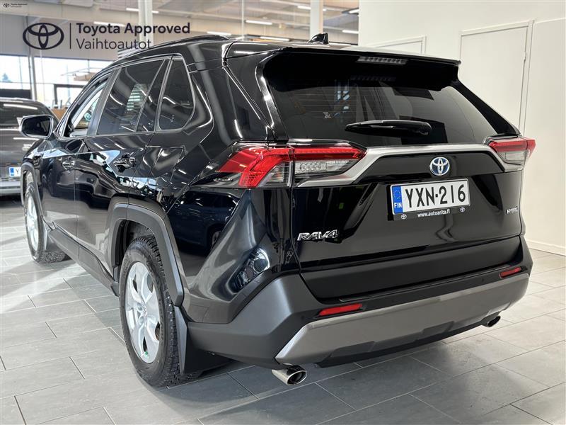 Toyota RAV4 2021