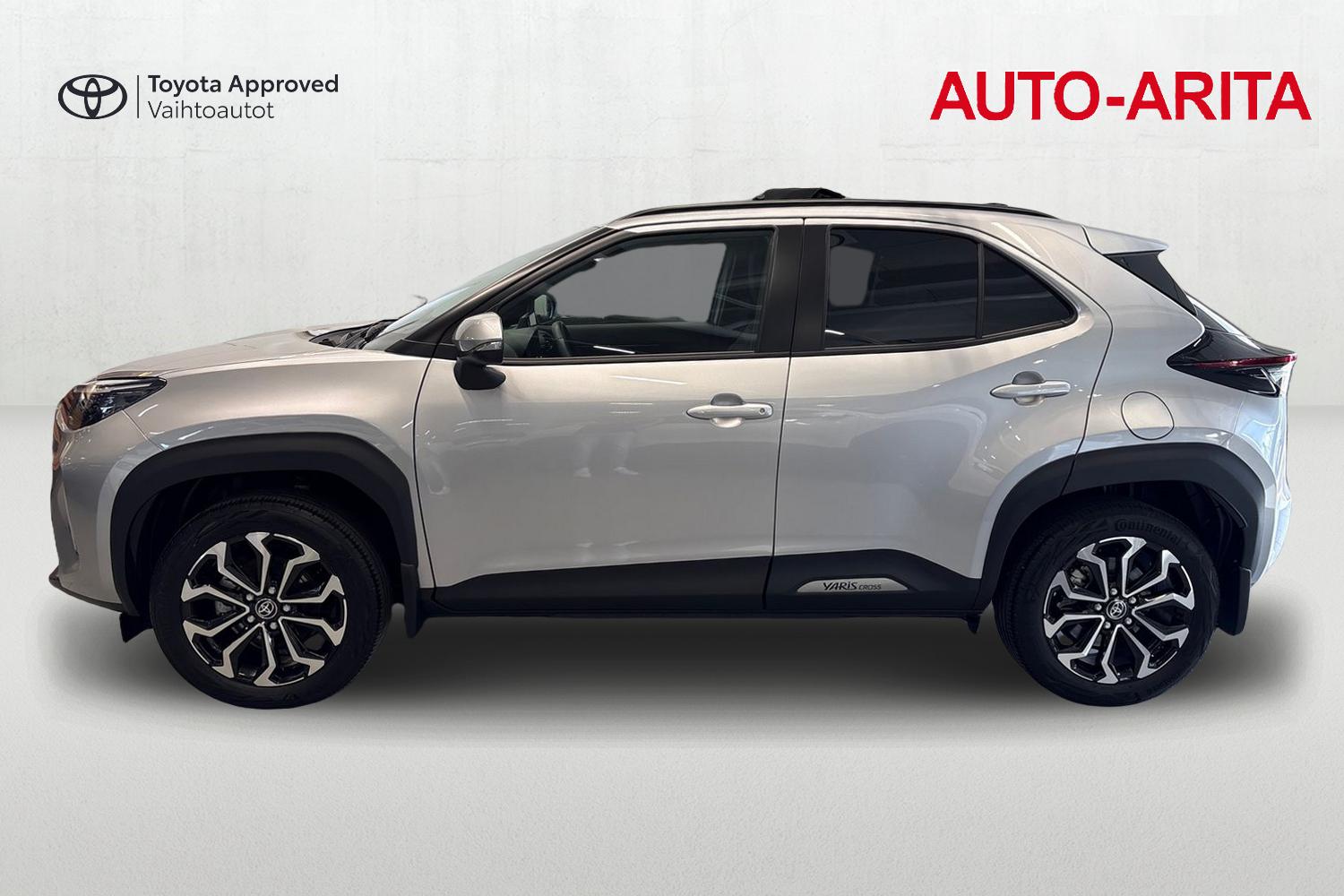TOYOTA Yaris Cross 2025