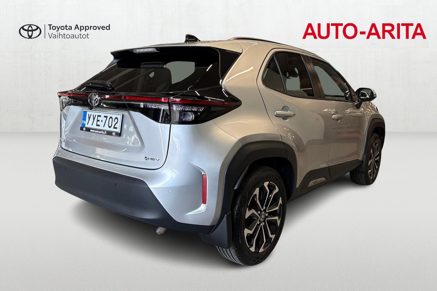 TOYOTA Yaris Cross 2025