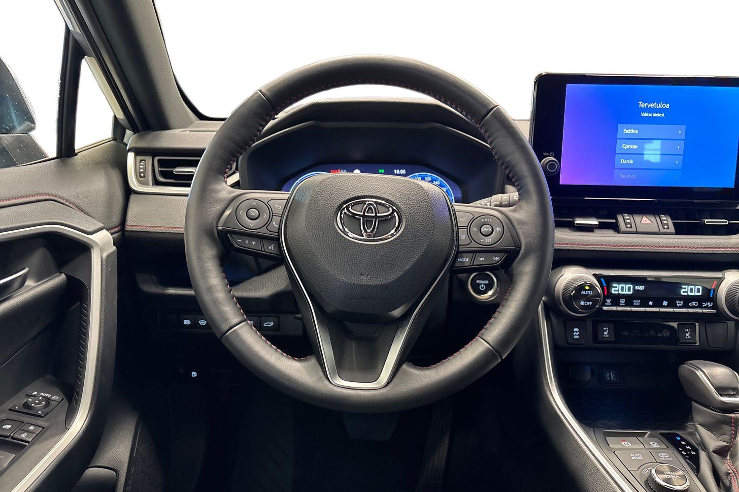 Toyota RAV4 Plug-in 2025