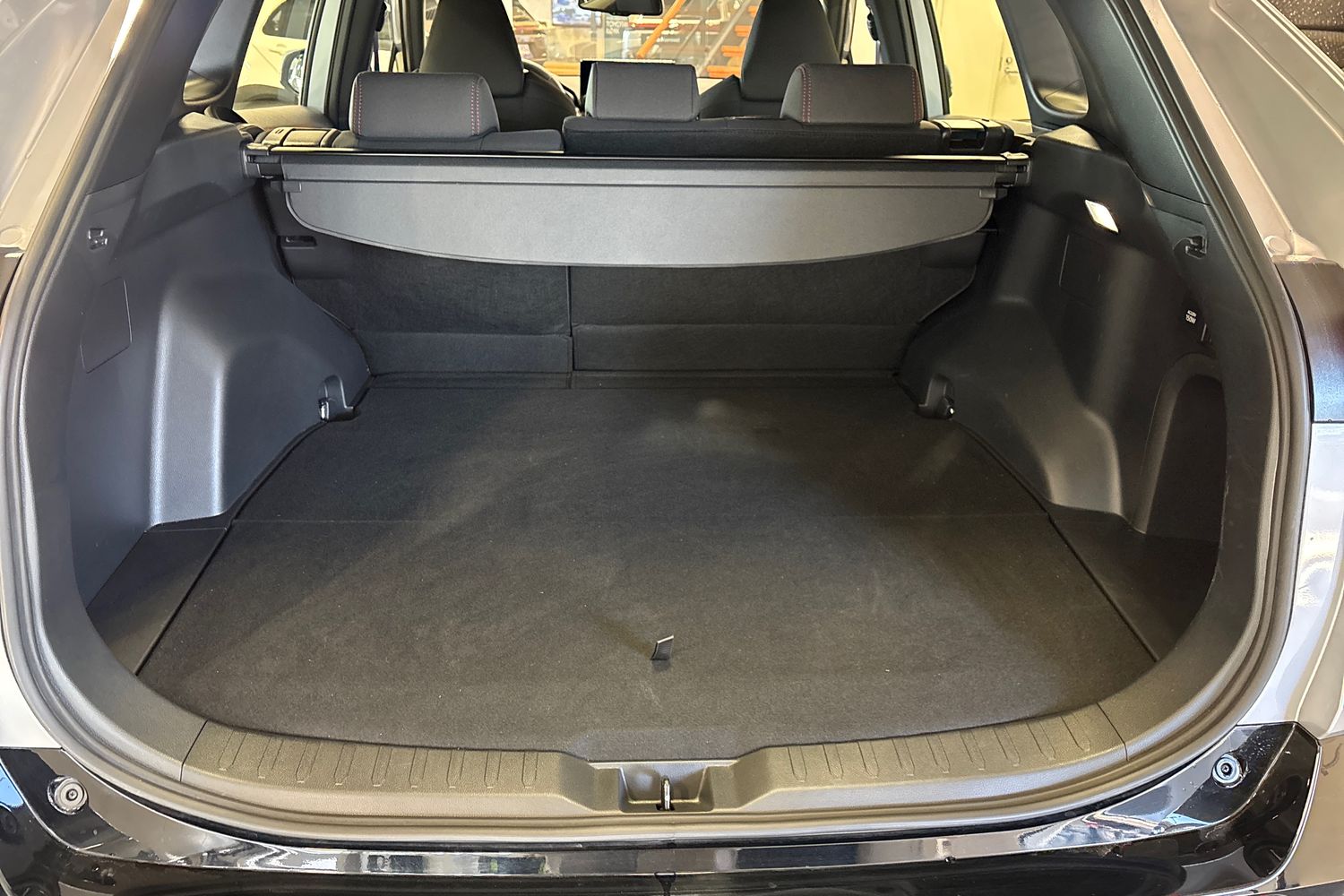 Toyota RAV4 Plug-in 2025