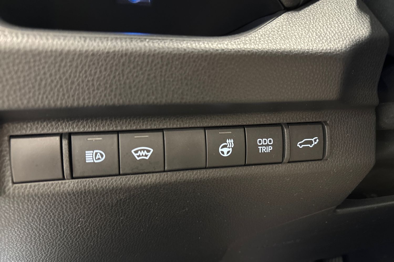 Toyota RAV4 Plug-in 2025