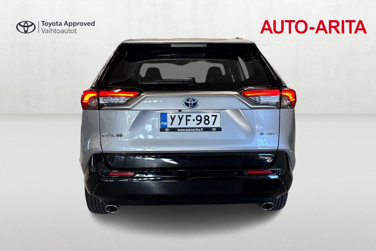 Toyota RAV4 Plug-in 2025