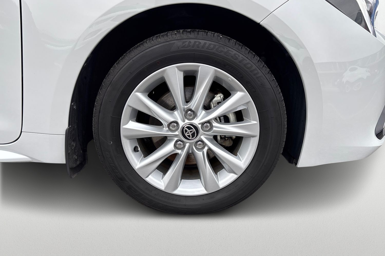TOYOTA Corolla 2025