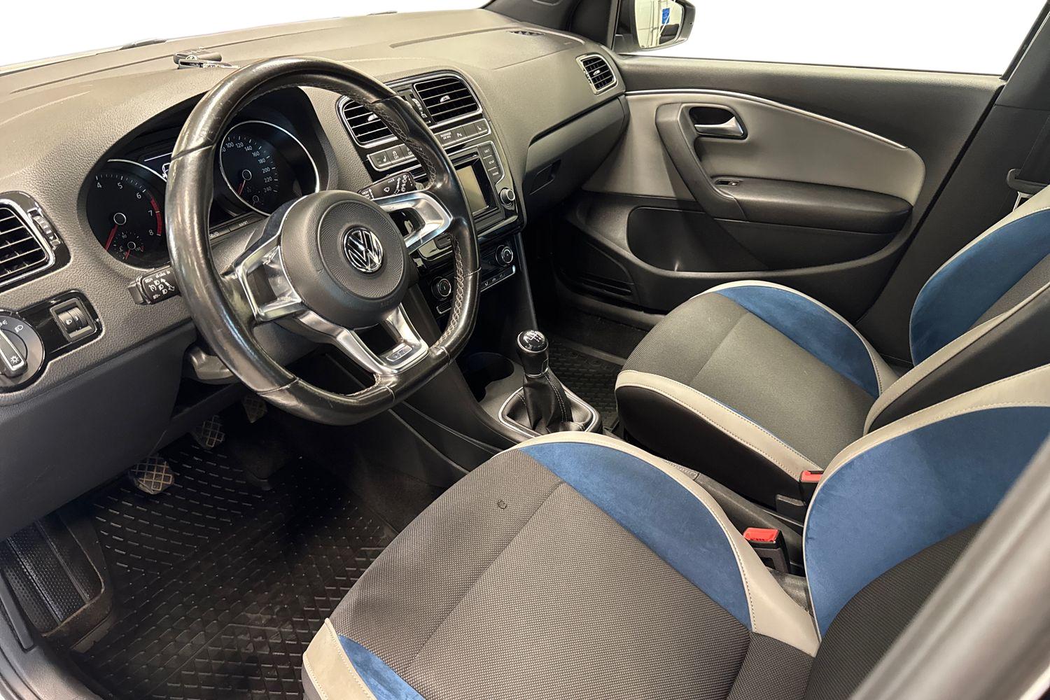 VOLKSWAGEN POLO 2017