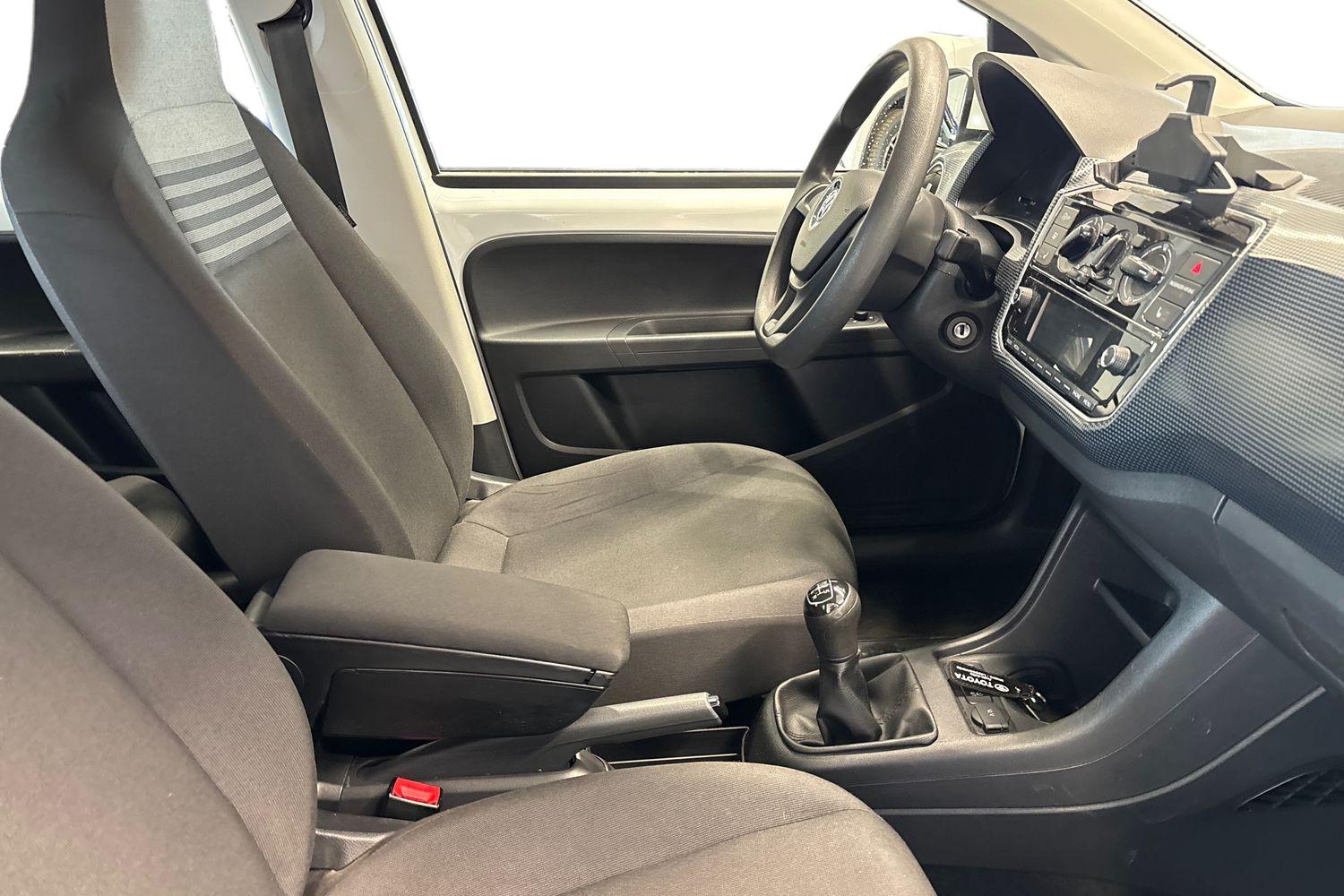 Volkswagen up! 2018