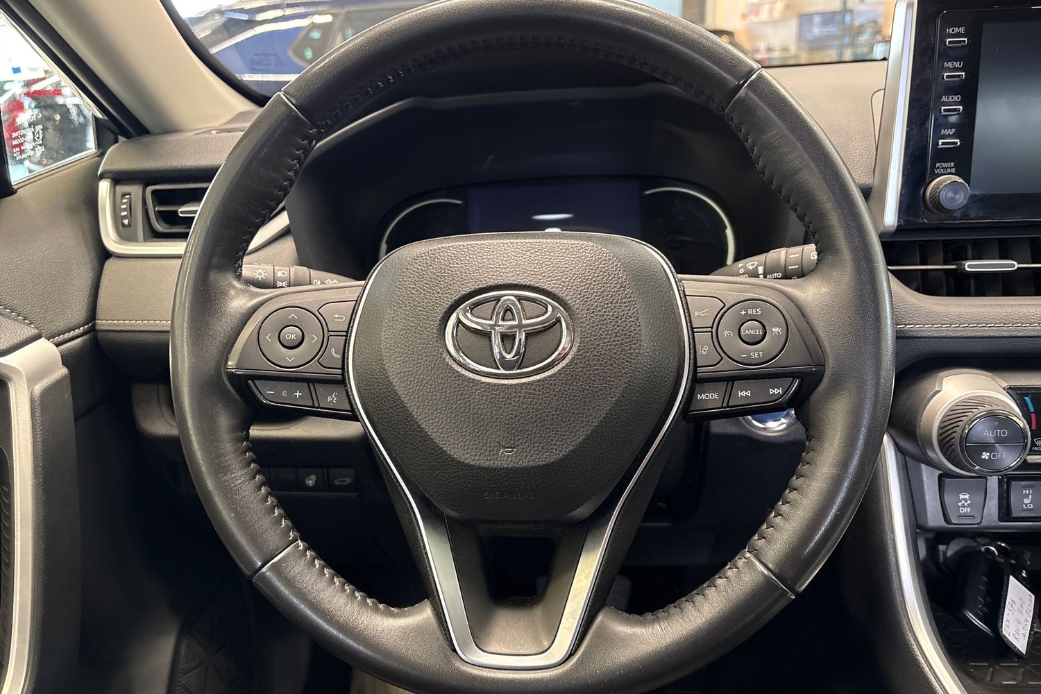 TOYOTA RAV4 2022