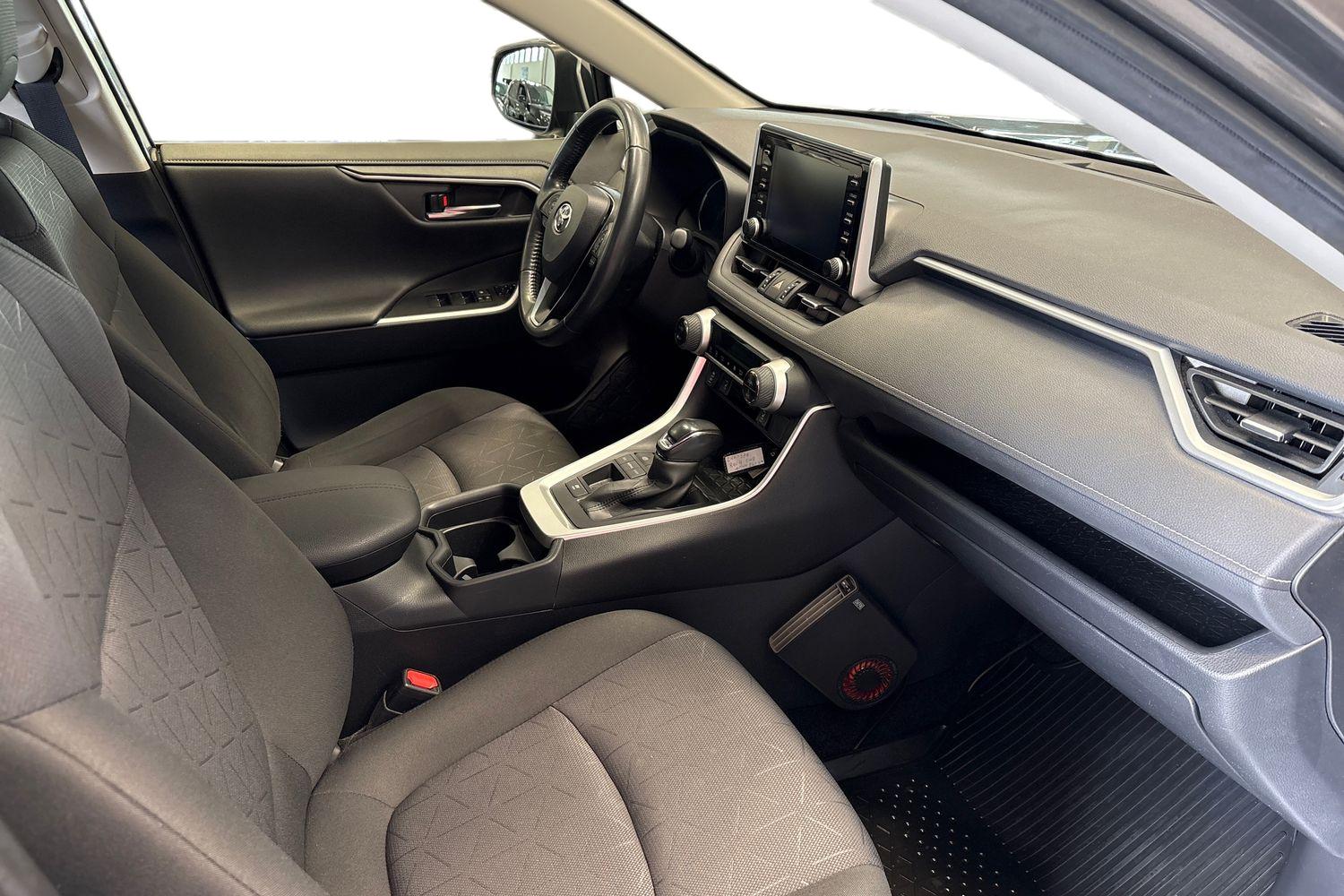 TOYOTA RAV4 2022