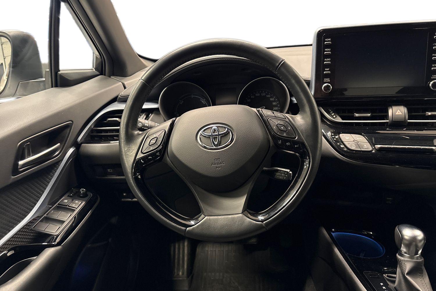TOYOTA C-HR 2021