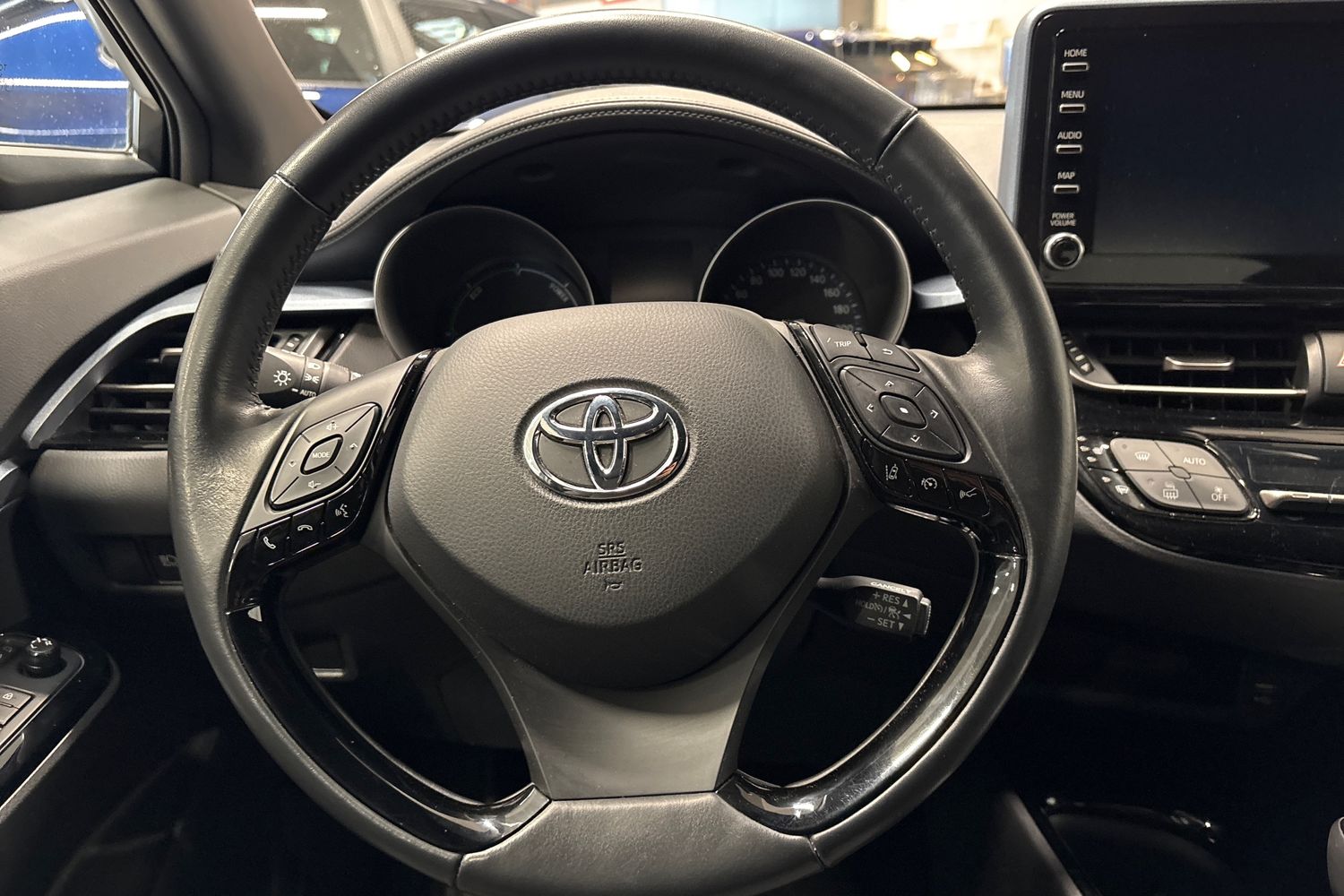 TOYOTA C-HR 2021