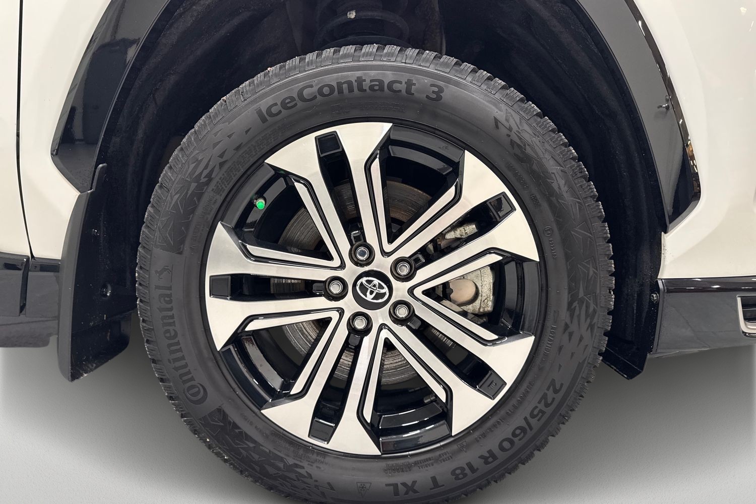 Toyota RAV4 Plug-in 2024