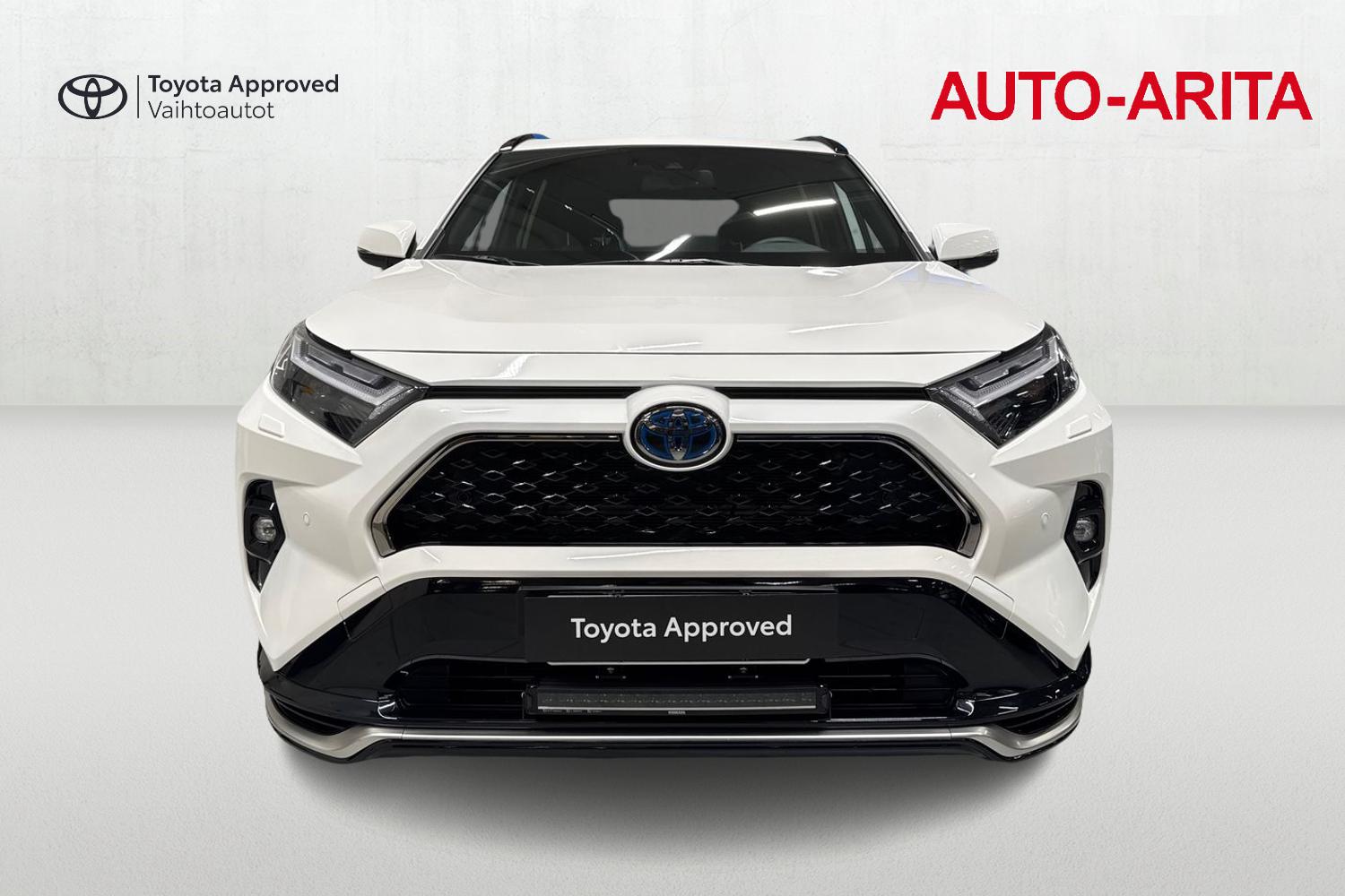 Toyota RAV4 Plug-in 2024