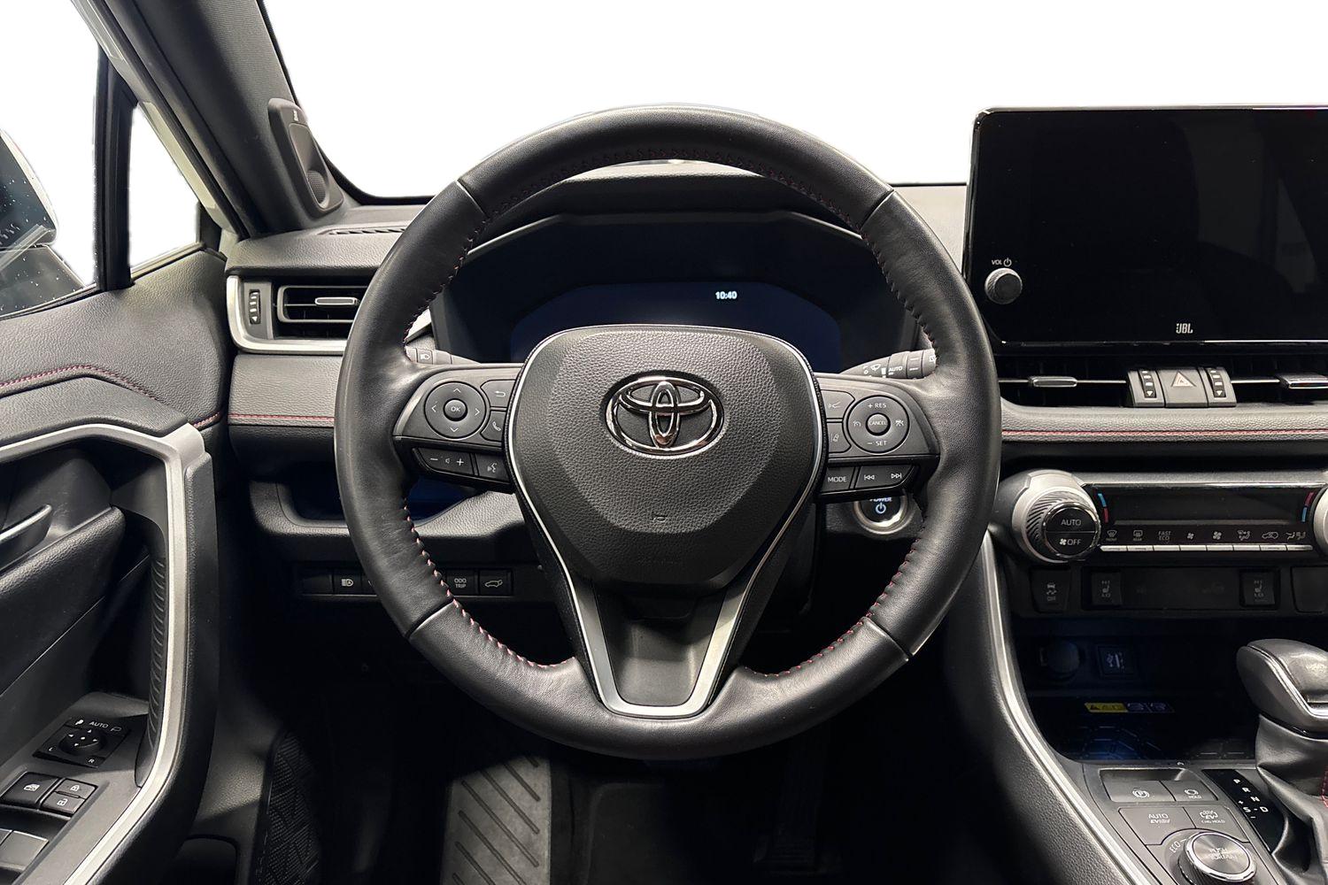 TOYOTA RAV4 Plug-in 2024