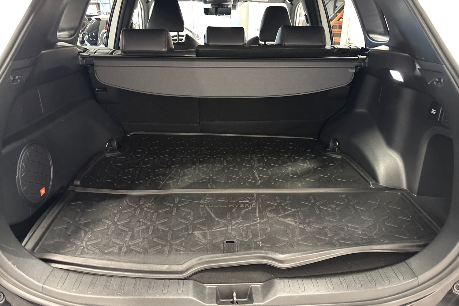 TOYOTA RAV4 Plug-in 2024