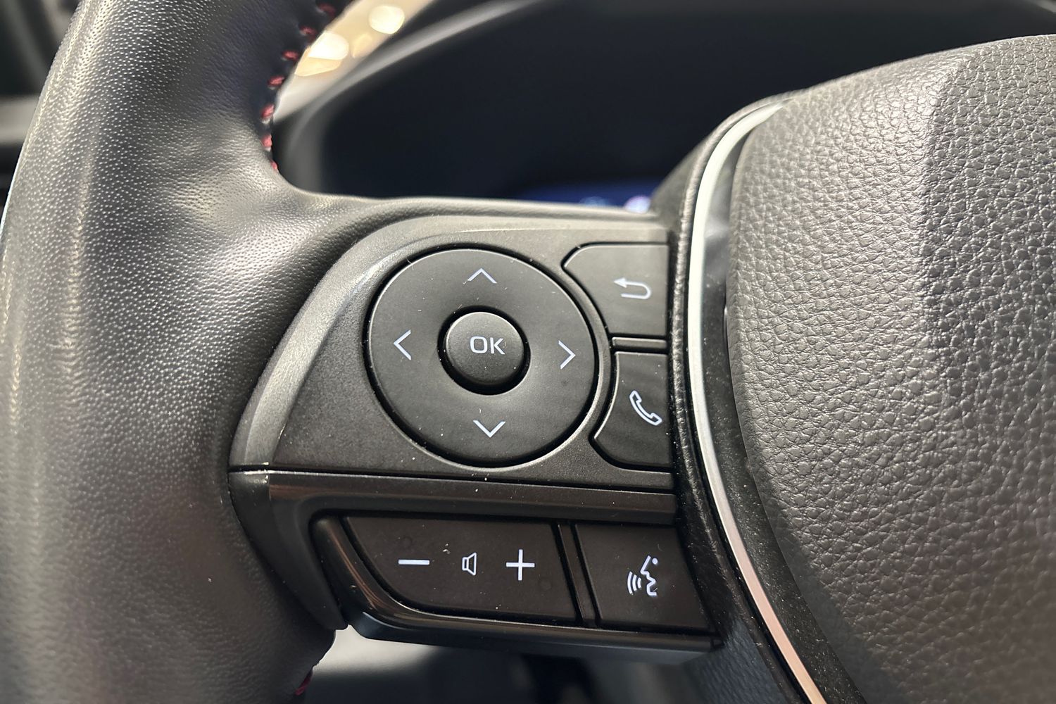 TOYOTA RAV4 Plug-in 2024